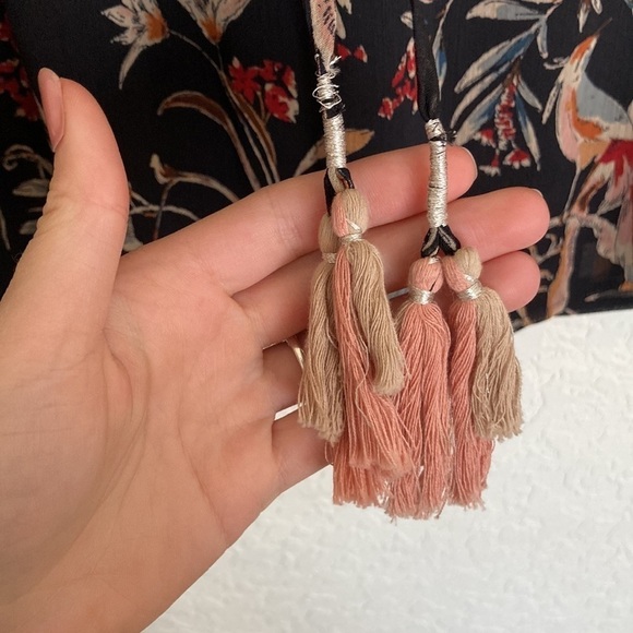 Anthropologie Maeve odetta black floral and bird print bell sleeve shirt - Picture 7 of 15